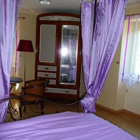 Le Moulin D'eysus : Romance